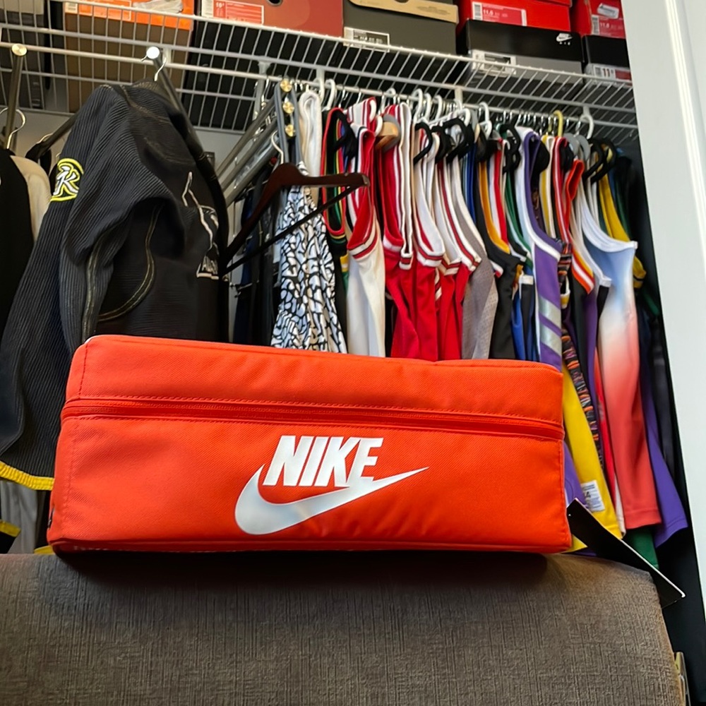 Nike classic shoe box style travel shoe box